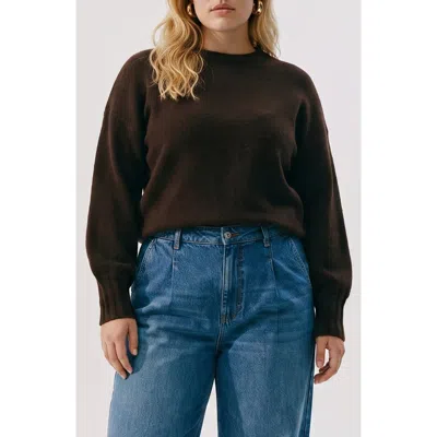 Vero Moda Crewneck Pullover Sweater In Brown