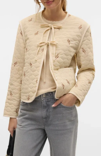 VERO MODA VERO MODA EVELYN EMBROIDERED QUILTED SHORT JACKET