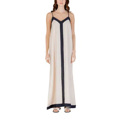 Vero Moda Beige Nylon Long In Neutral