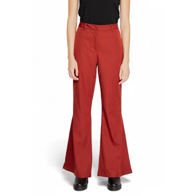 Vero Moda Red Polyester Jeans & Pant In Burgundy
