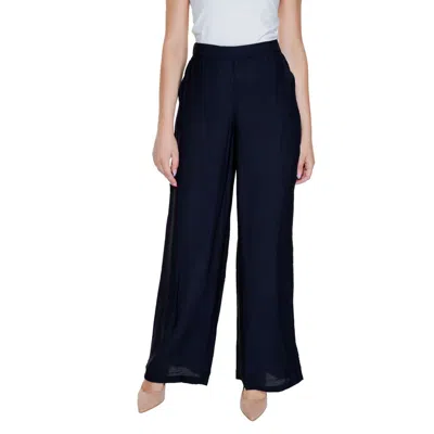 Vero Moda Viscose Jeans & Women's Trouser In Black