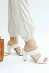 Verona Collection Sarah Heels In Bone In Beige