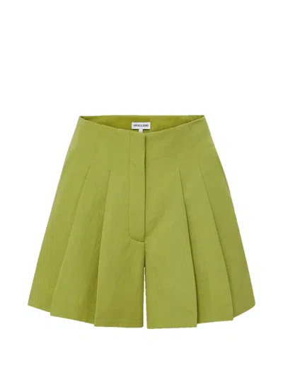 Veronica Beard Gables Pleated Shorts In Green