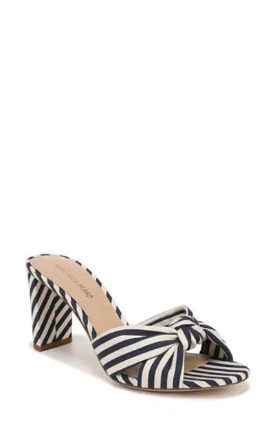 Veronica Beard Ganita Sandal In French Navy/ecru