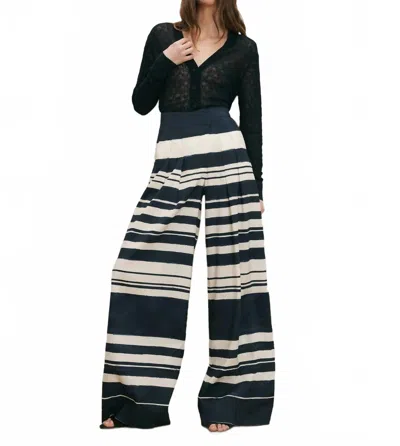 Veronica Beard Heron Crossover Waistband Pants In Navy Dove White In Multi