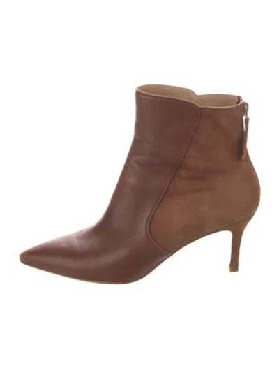 Pre-owned Veronica Beard Leather Boots In Neutral