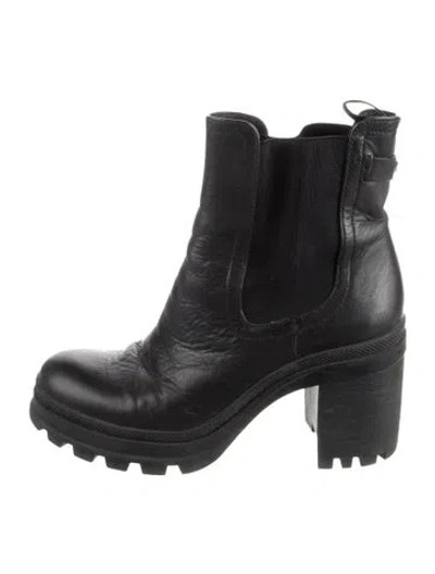 Pre-owned Veronica Beard Leather Chelsea Boots In Black