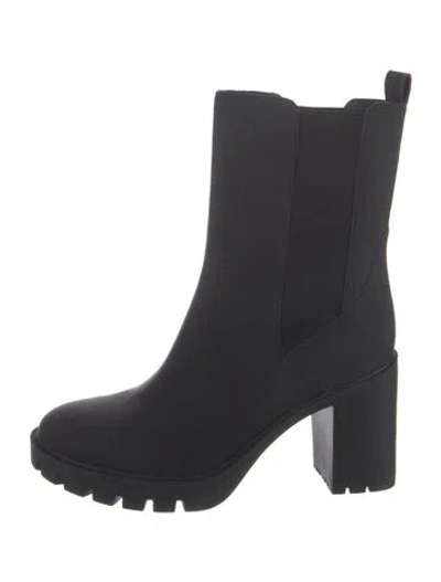 Pre-owned Veronica Beard Leather Chelsea Boots In Black