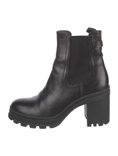 Pre-owned Veronica Beard Leather Chelsea Boots In Black