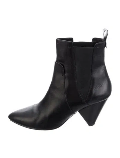 Pre-owned Veronica Beard Leather Chelsea Boots In Black