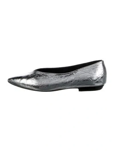 Pre-owned Veronica Beard Leather Flats In Metallic/silver