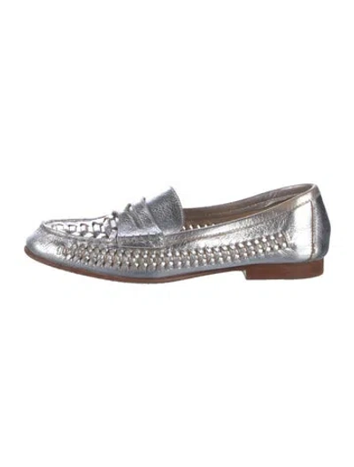 Pre-owned Veronica Beard Leather Loafers In Gray