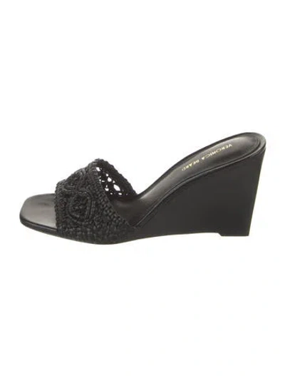 Pre-owned Veronica Beard Leather Patterned Slides In Black