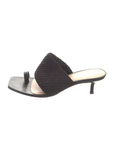 Pre-owned Veronica Beard Leather Slides In Black