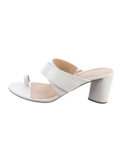 Pre-owned Veronica Beard Leather Slides In White