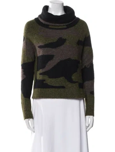 Pre-owned Veronica Beard Printed Turtleneck Sweatshirt In Multi