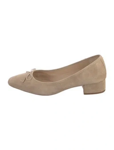 Pre-owned Veronica Beard Suede Bow Accents Pumps In Neutral