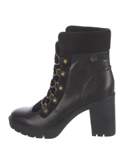 Pre-owned Veronica Beard Suede Lace-up Boots In Black