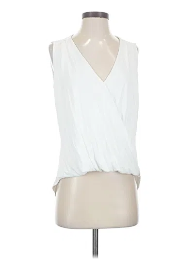 Pre-owned Veronica M Sleeveless T-shirt In Ivory