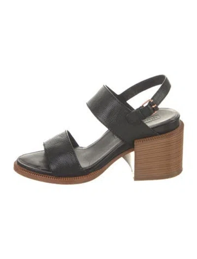 Pre-owned Veronique Branquinho Leather Sandals In Black