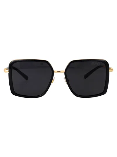 Versace 0ve2261 Sunglasses In Black