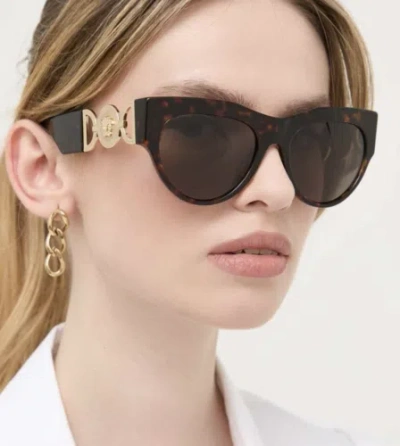 Pre-owned Versace 0ve4440u-108/3 Dark Havana Sunglasses In Brown