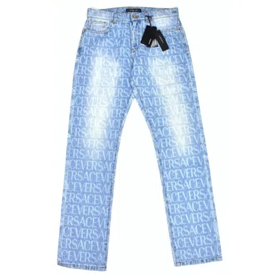 Pre-owned Versace $1595  Allover Logo Print Light Wash Men's Denim Jeans 32 Authentic In Blue