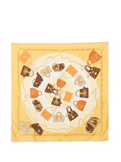 Pre-owned Versace 1990s Chain-print Scarf In Yellow