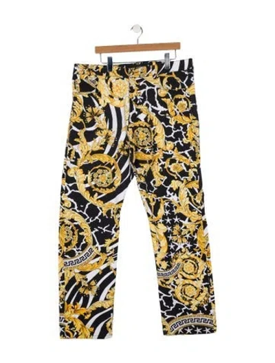 Pre-owned Versace 2019 Straight-leg Jeans In Black