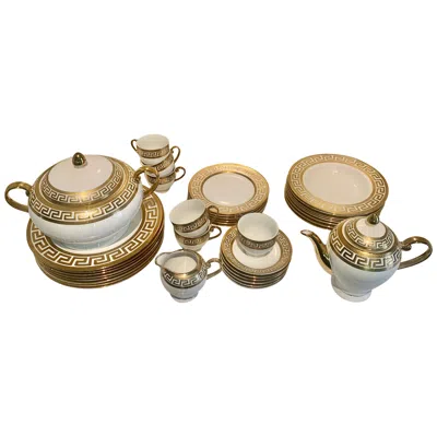 Pre-owned Versace 33 Piece German Porcelain And Gold Greek Key Dinnerware In The Manner Of
