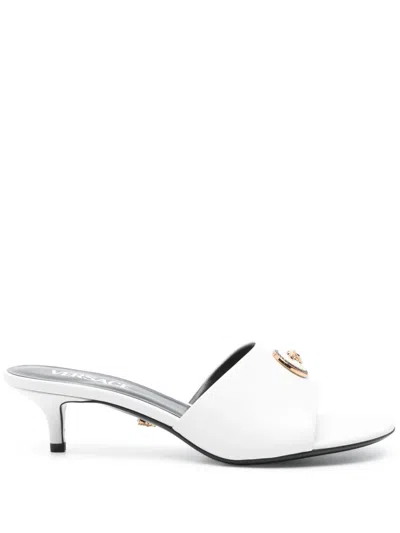 Versace Medusa Mules 45mm In Weiss