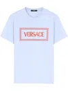 Versace Embroidered Logo T-shirt In 蓝色
