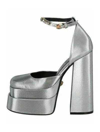Pre-owned Versace Aevitas Leather Pumps W/ Tags In Gray