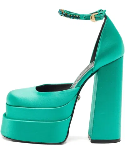 Pre-owned Versace Aevitas Platform Pumps In Green