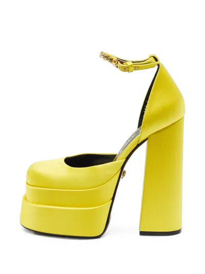 Pre-owned Versace Aevitas Platform Pumps In Yellow