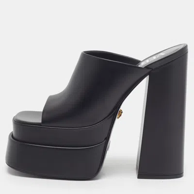 Pre-owned Versace Aevitas Size 38 Black Leather Platform Mules