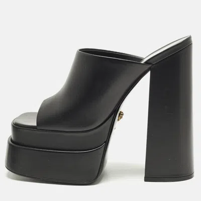 Pre-owned Versace Aevitas Size 39 Black Leather Platform Mules