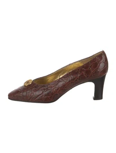 Pre-owned Versace Alligator Pumps In Brown