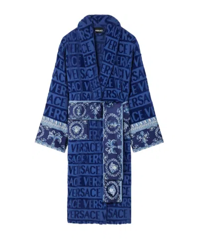Versace All-over Motif Belted Bathrobe In Blue