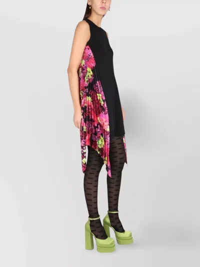 Versace Asymmetric Hem Floral Print Pleated Chiffon Dress In Black