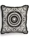 Versace Barocco Foulard Large Velvet Cushion In Schwarz