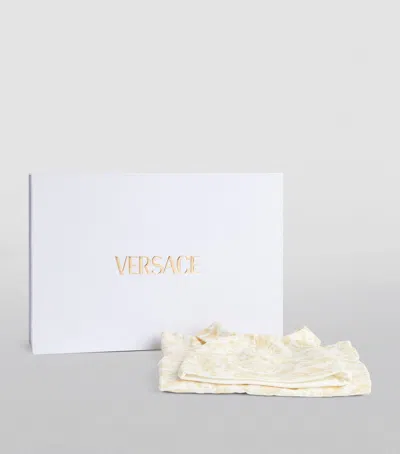 Versace Barocco Print All-in-one And Hat Set In White