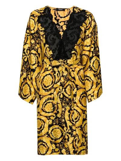 Versace Barocco-print Silk Robe In Black