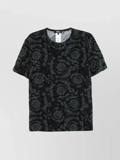 Versace Barocco Print Crewneck Undershirt In Black+grey
