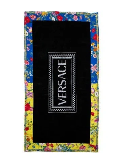 Pre-owned Versace Beach Towel In Multi