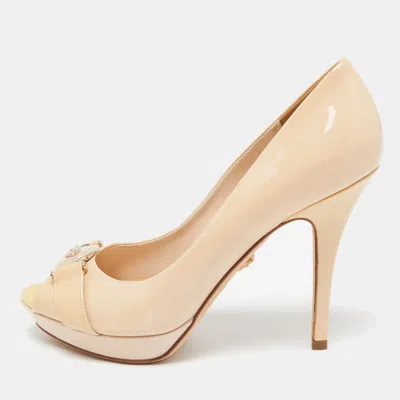 Pre-owned Versace Beige Patent Leather Medusa Peep Toe Pumps Size 38.5