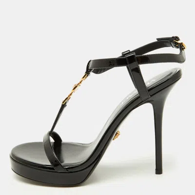 Pre-owned Versace Black Patent Leather Medusa'95 Platform T-strap Sandals Size 37.5