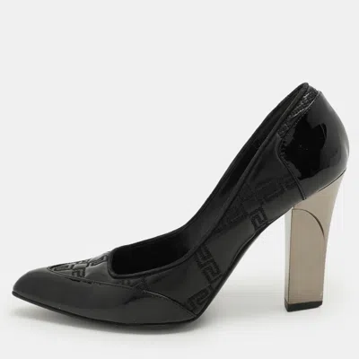Pre-owned Versace Black Patent Leather Pumps Size 37.5