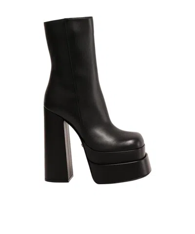Versace 155mm Platform Boots In Black