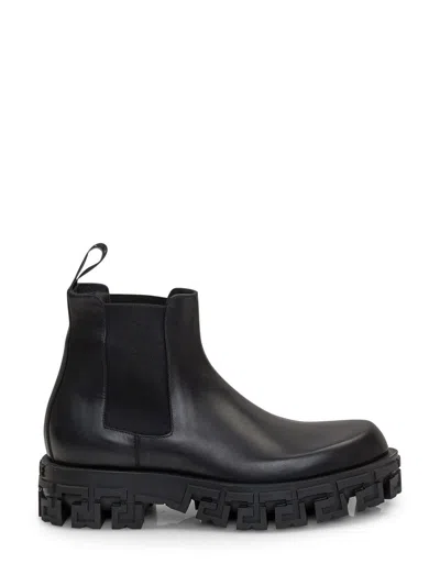 Versace Boots In Black